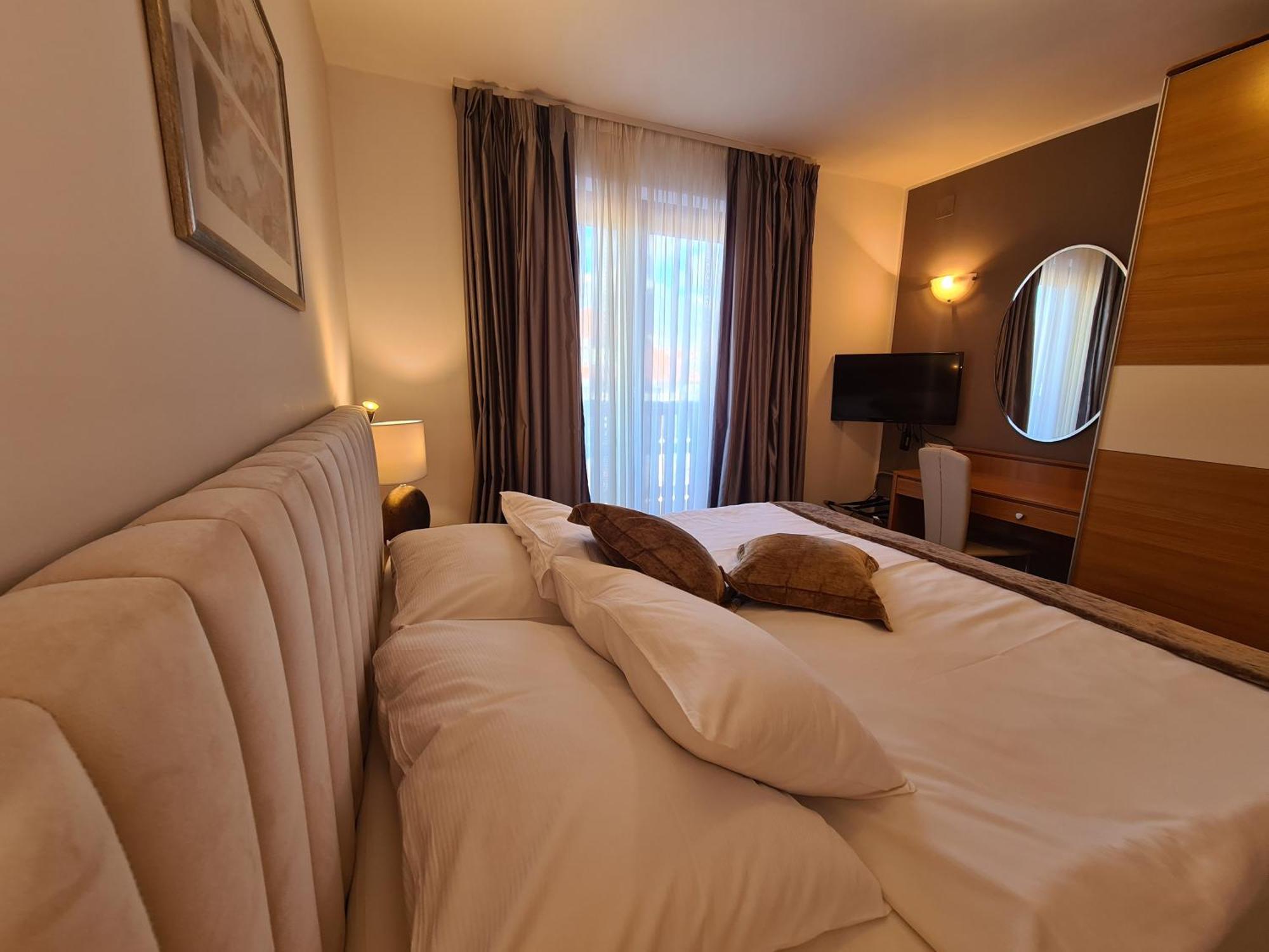 Aparthotel Gaja Bled Oda fotoğraf